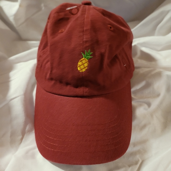 Women's Pineapple Hat Cap Strap Back Men Maroon Carbon Elements Adjustable Logo - Picture 1 of 9